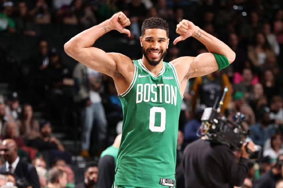 关于塔图姆，绝杀战胜，猛龙！的信息